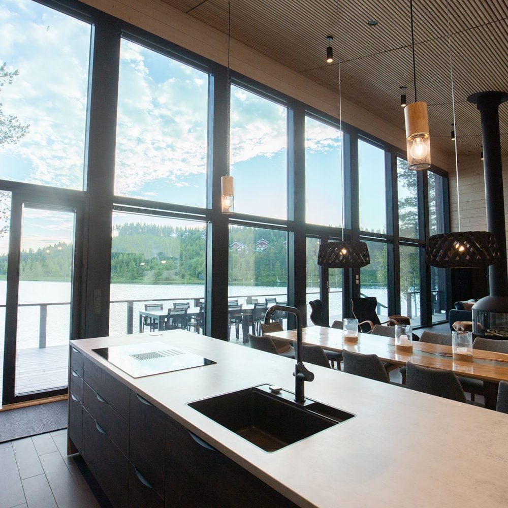 UGGO Villa ylellinen oleskelutila